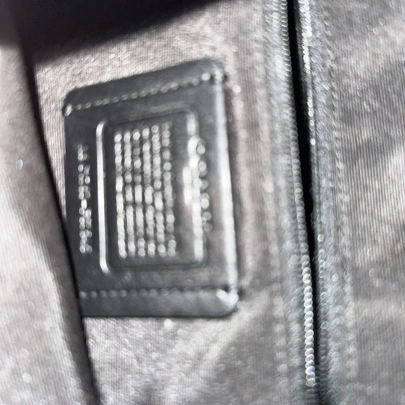 Coach Black Leather Shoulder Bag with Pebbled Texture - Picture 12 of 14